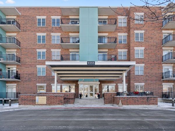 9355 Irving Park Road, Unit 420, Schiller Park, IL 60176
