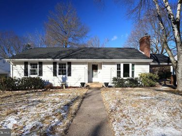 539 HILLCREST AVENUE, STATE COLLEGE, PA 16803