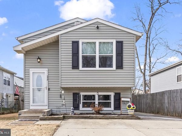 558 ELIZABETH LANE, GLEN BURNIE, MD 21061