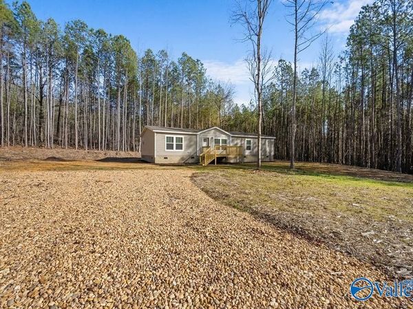 324 Youngs Chapel Road, Piedmont, AL 36272