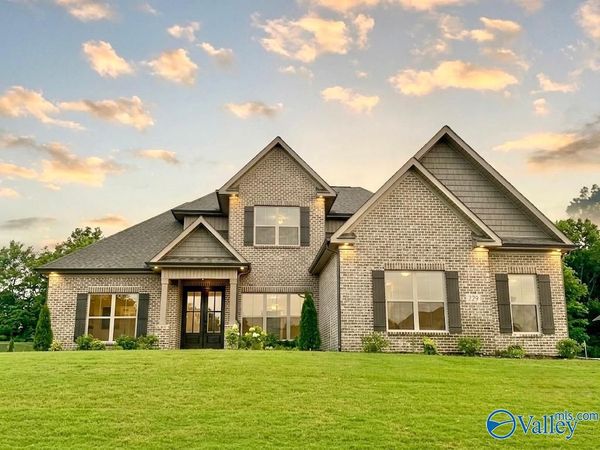 229 Oakland View Drive, Brownsboro, AL 35741