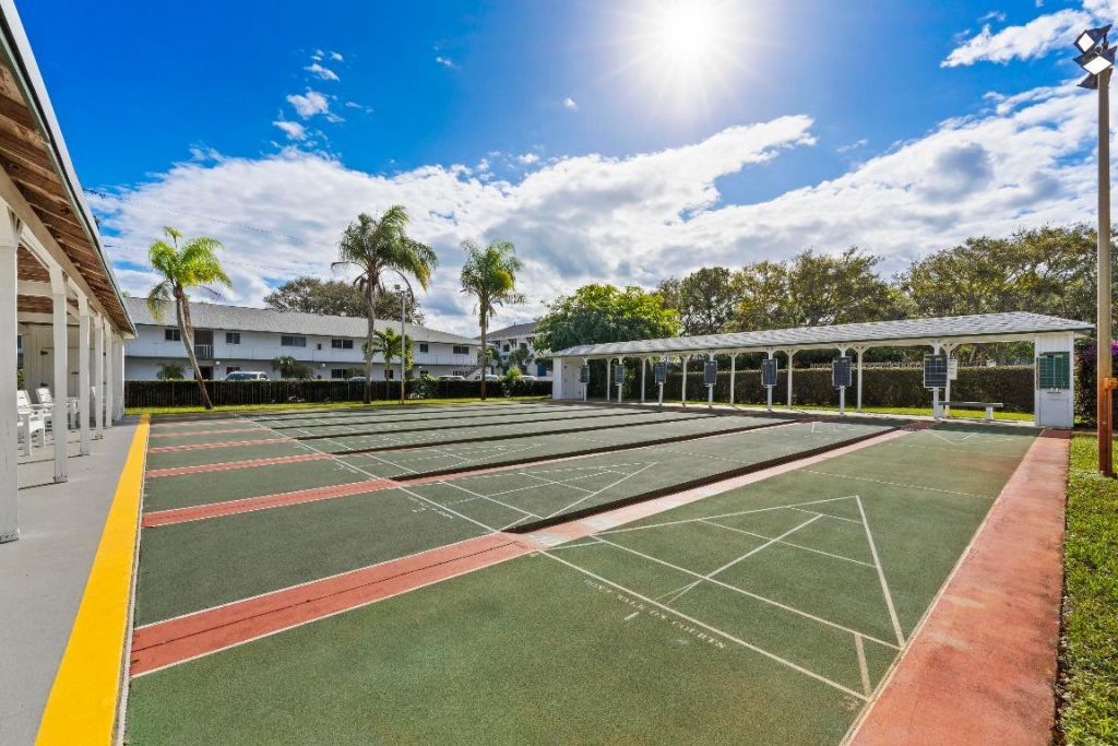 7 Westwood Avenue, Unit 104-C, Tequesta, FL 33469 Photo