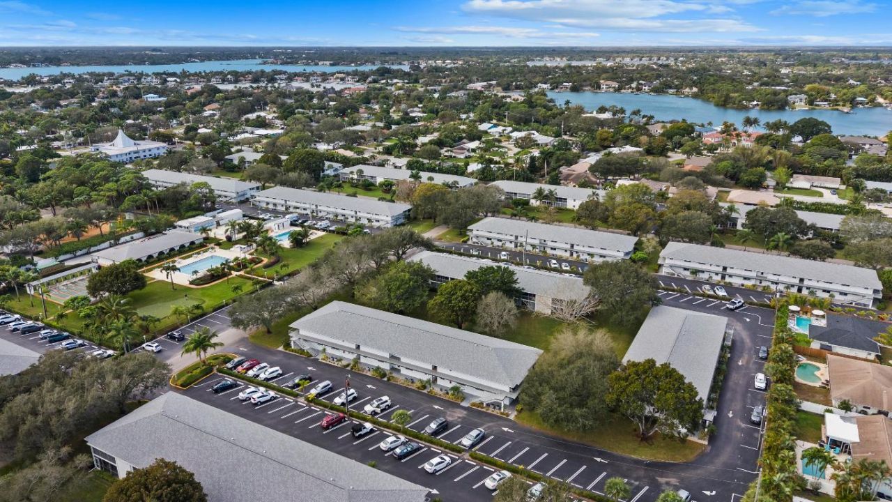 7 Westwood Avenue, Unit 104-C, Tequesta, FL 33469 Photo