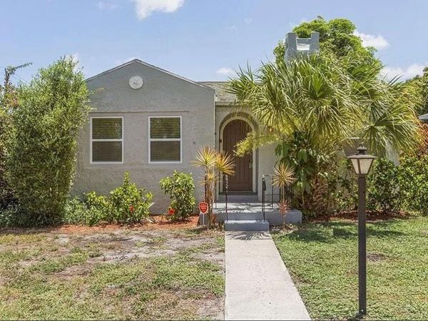 500 Evergreen Drive, Lake Park, FL 33403