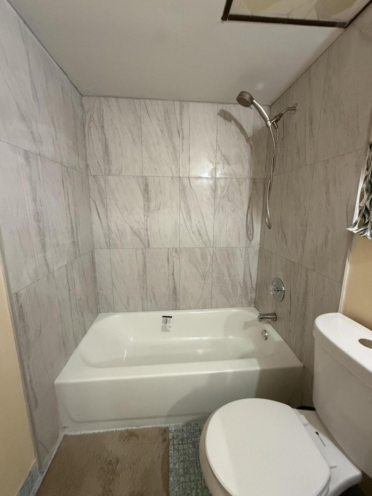 3001 NW 48th Avenue, Unit 439, Lauderdale Lakes, FL 33313 Photo