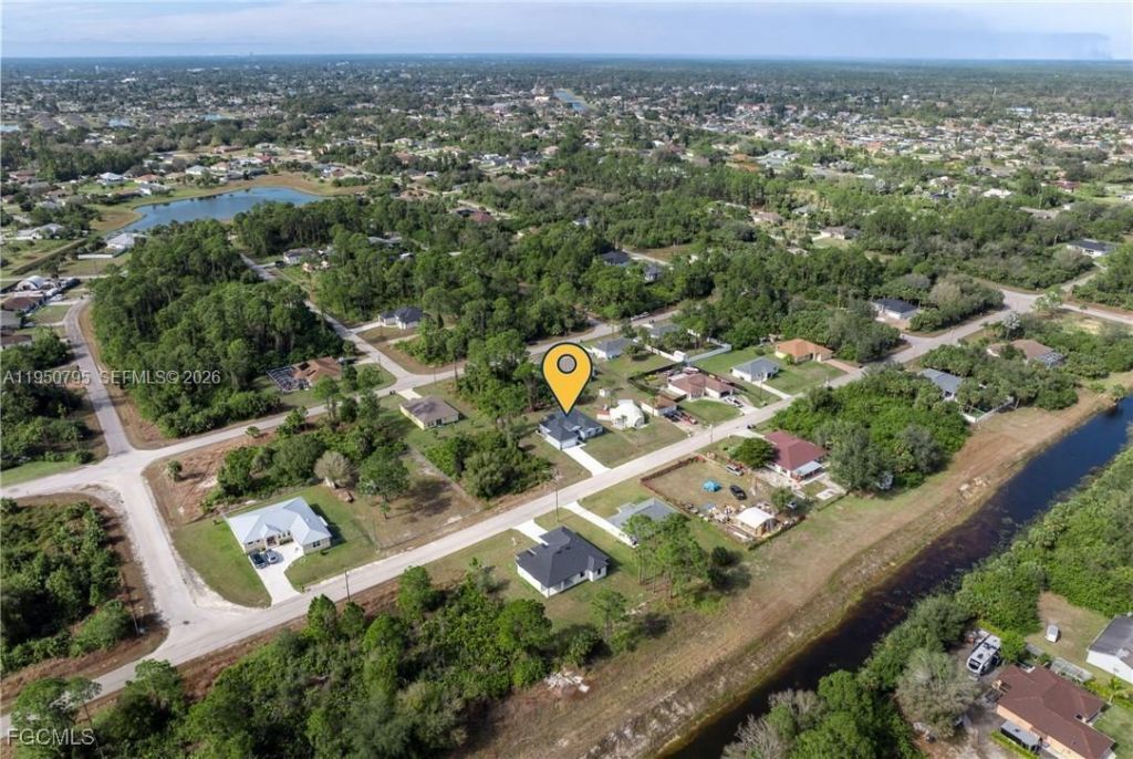 164 Thorton Ave S, Lehigh Acres, FL 33974 Photo