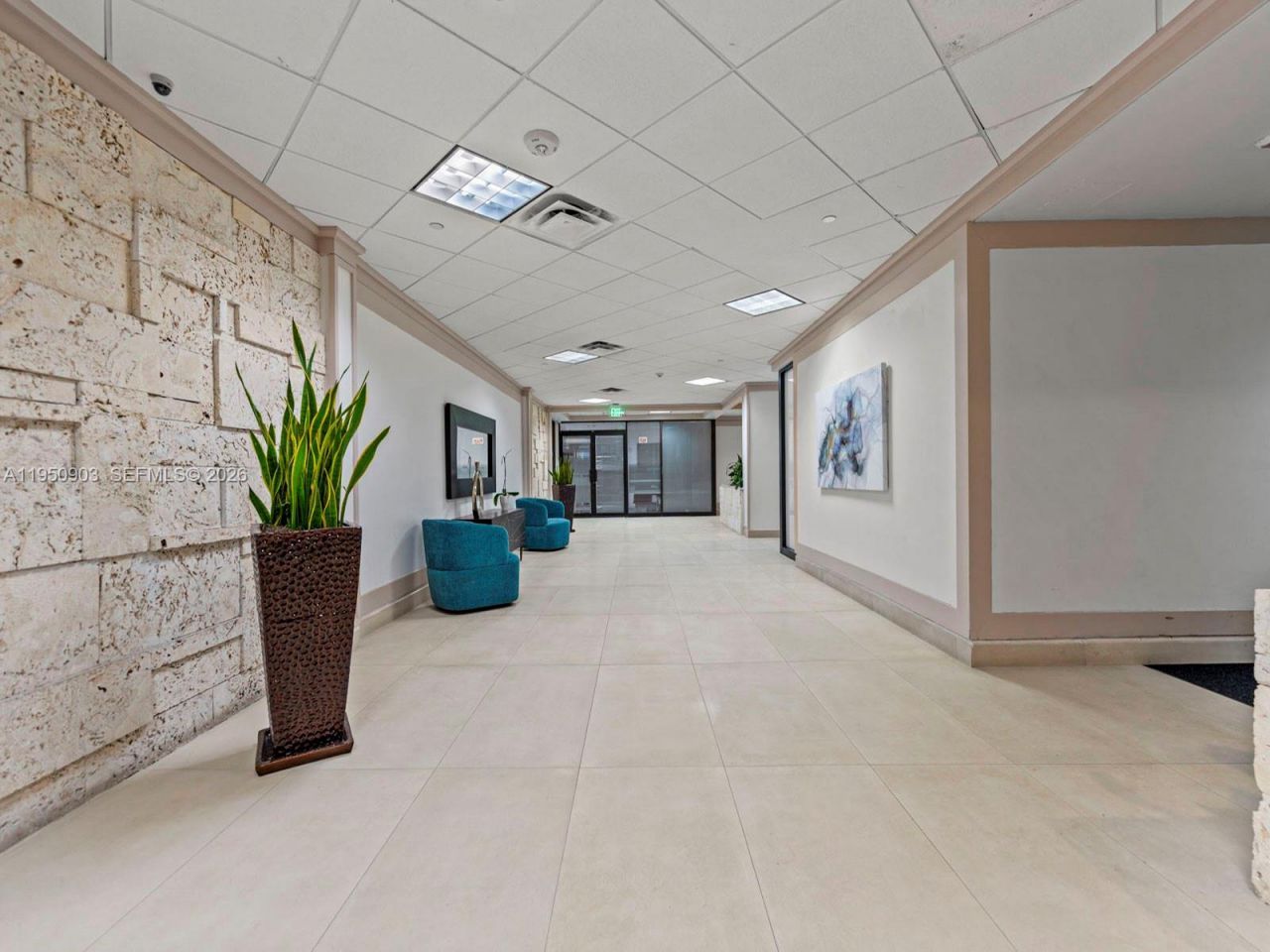 2555 Collins Ave, Unit 1901, Miami Beach, FL 33140 Photo