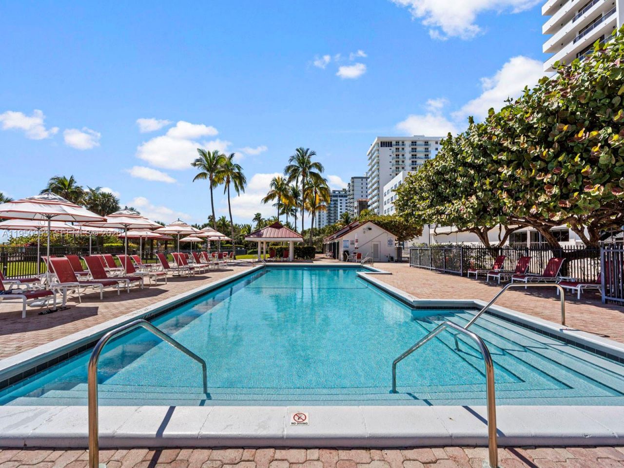 2555 Collins Ave, Unit 1901, Miami Beach, FL 33140 Photo