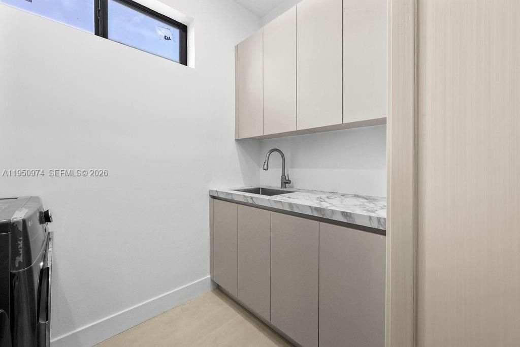 1321 NE 13th Ave, Fort Lauderdale, FL 33304 Photo