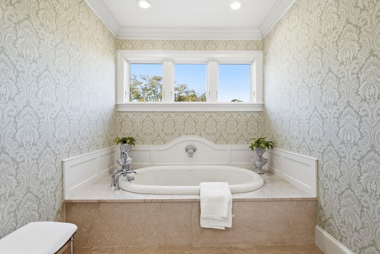 178 King George Street Photo 52