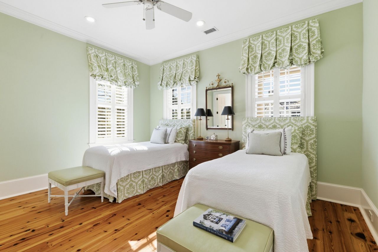 178 King George Street Photo 60