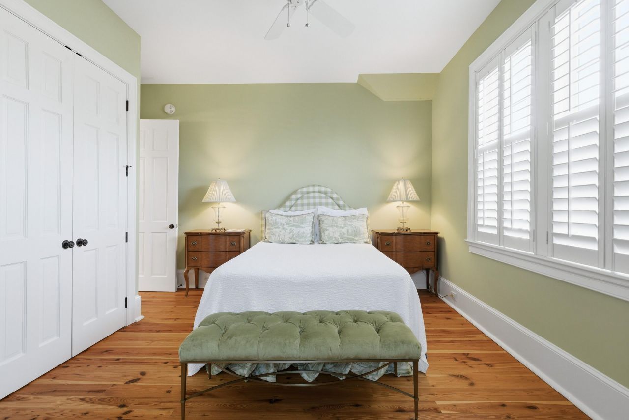 178 King George Street Photo 63