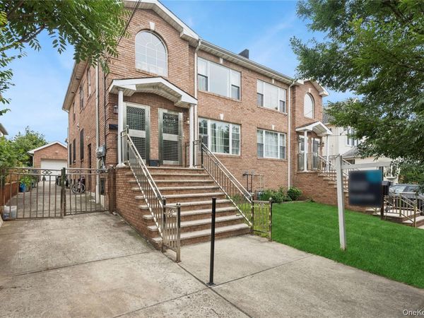 61-31 136th Street, Flushing, NY 11367