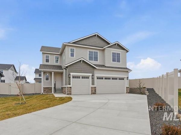 2315 N Silver Wolf Pl, Star, ID 83669