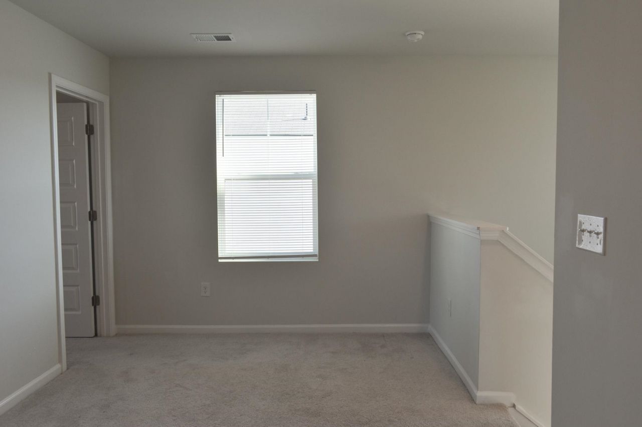 1057 Saltgrass Way  Photo 9