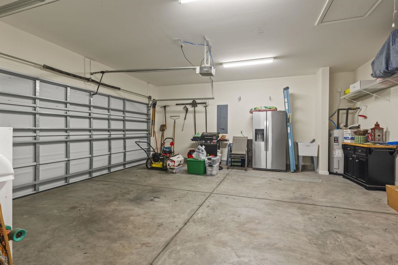 210 Oak Landing Dr. Photo 22