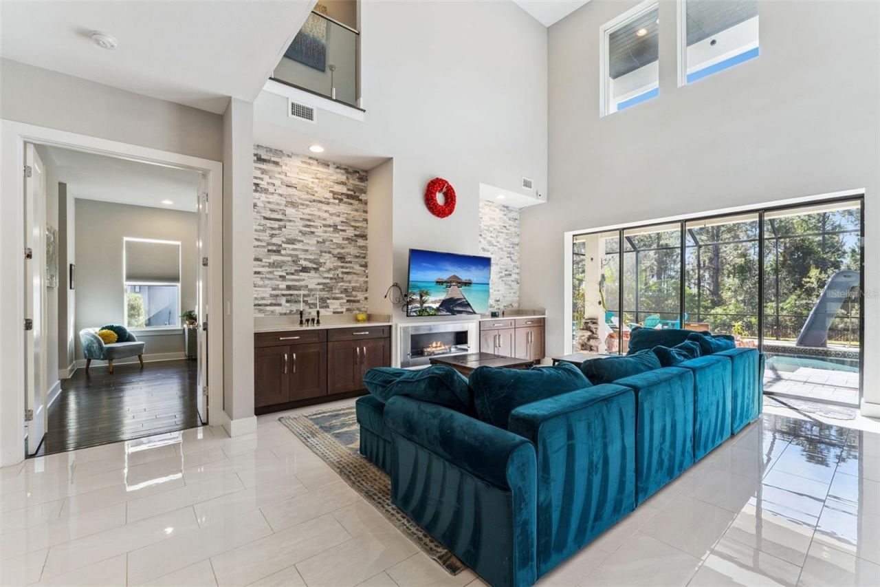 10403 Woodward Winds Drive, Orlando, FL 32827 Photo