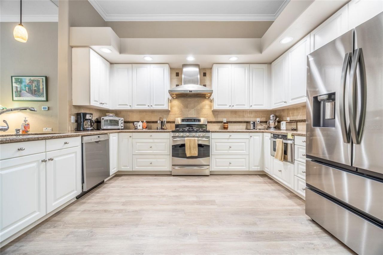 5922 NW 72nd Street, Gainesville, FL 32653 Photo