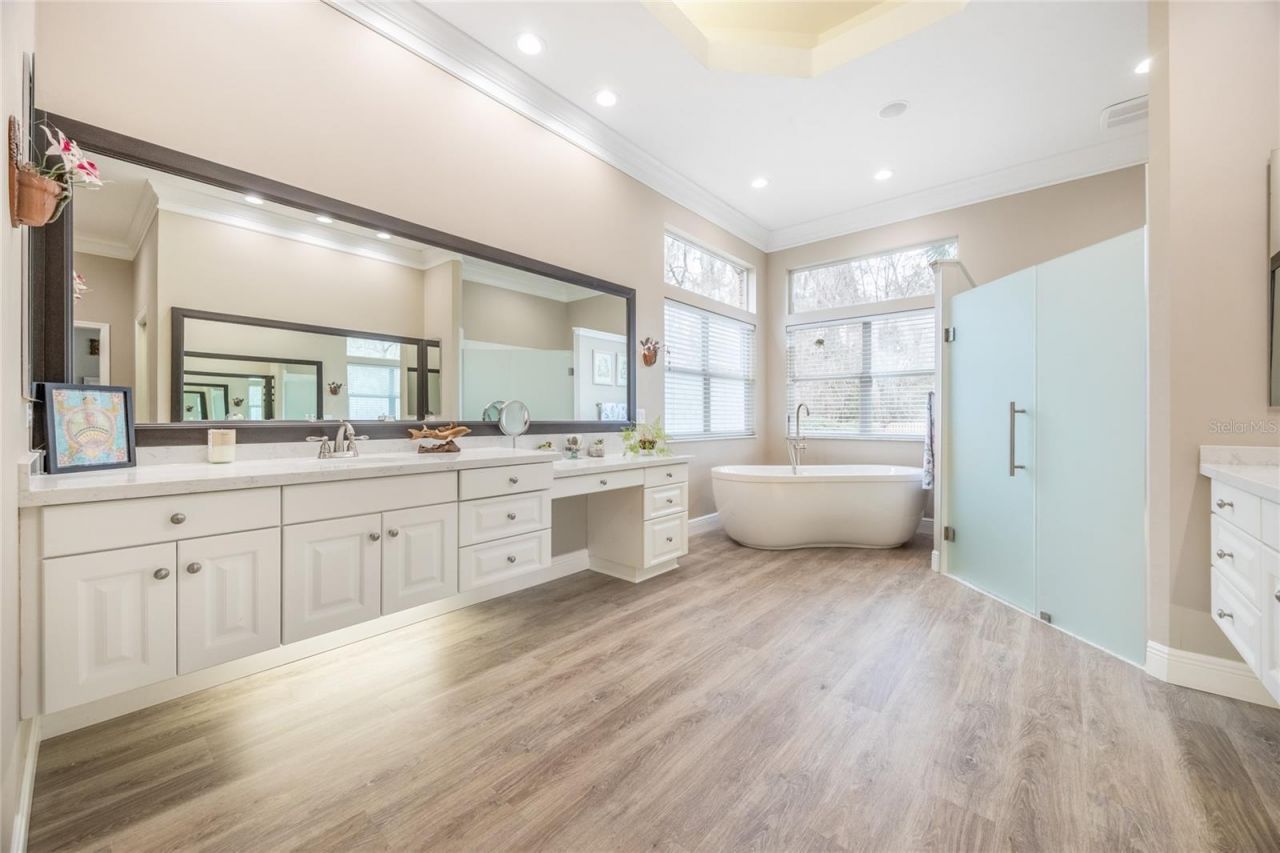 5922 NW 72nd Street, Gainesville, FL 32653 Photo