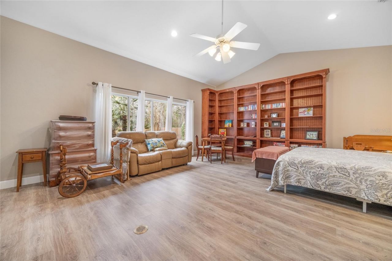 5922 NW 72nd Street, Gainesville, FL 32653 Photo