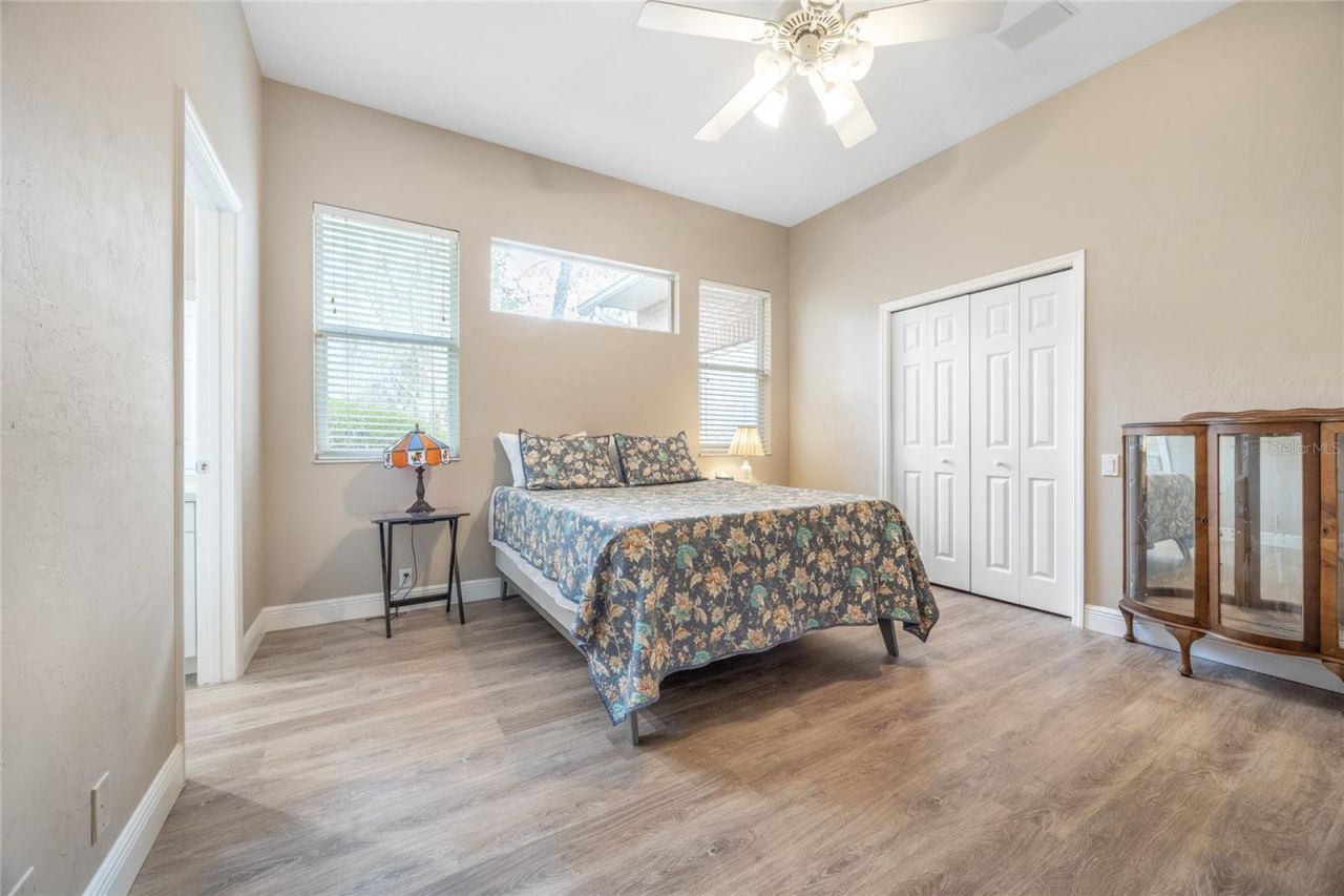 5922 NW 72nd Street, Gainesville, FL 32653 Photo