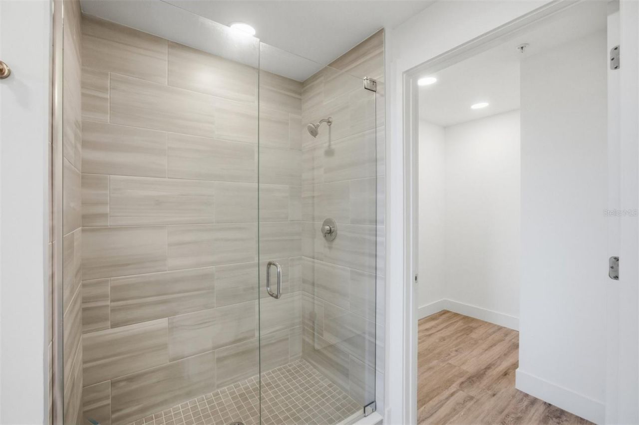 1703 N Tamiami Trail, Unit B507, Sarasota, FL 34234 Photo