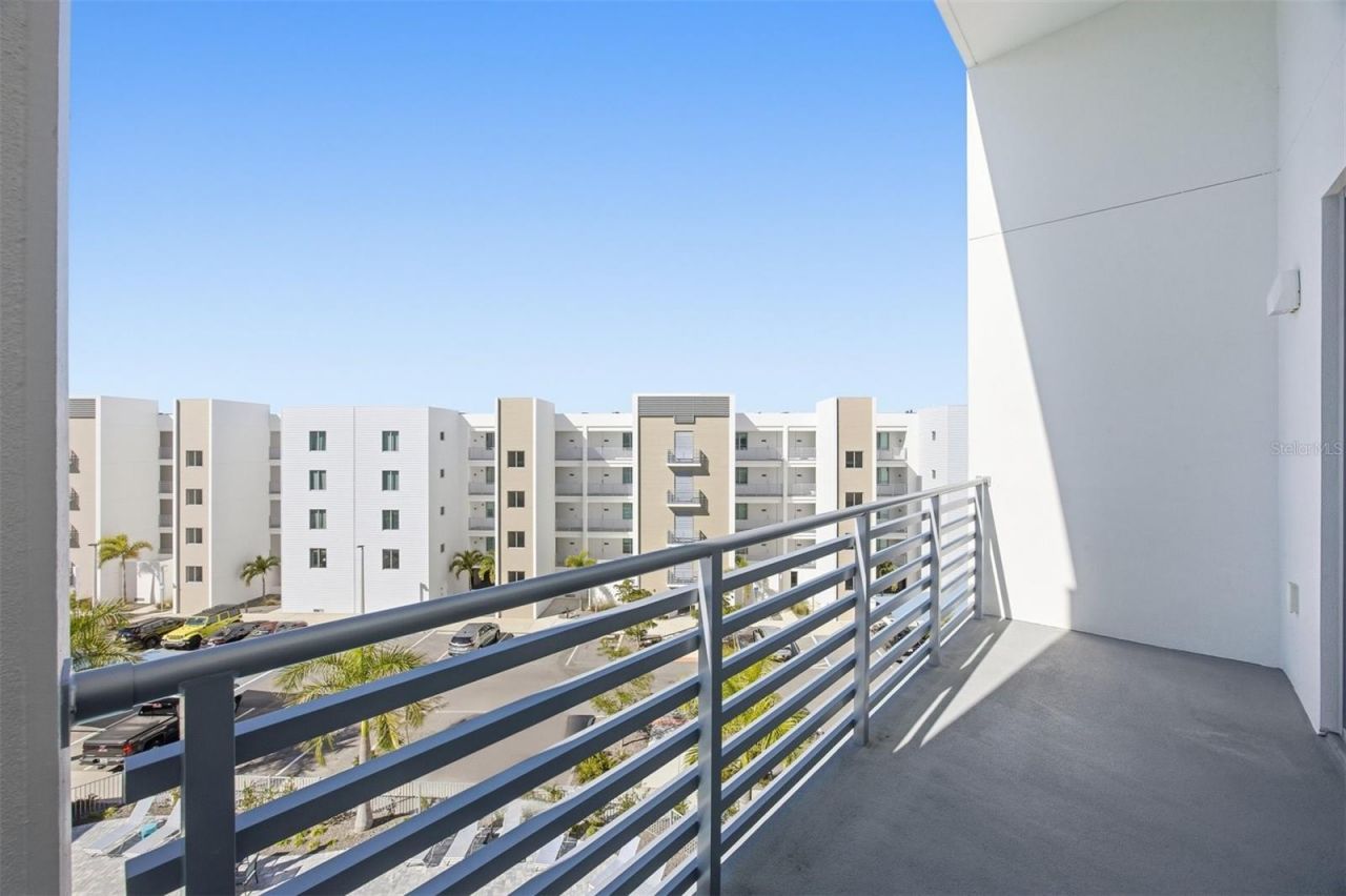 1703 N Tamiami Trail, Unit B507, Sarasota, FL 34234 Photo