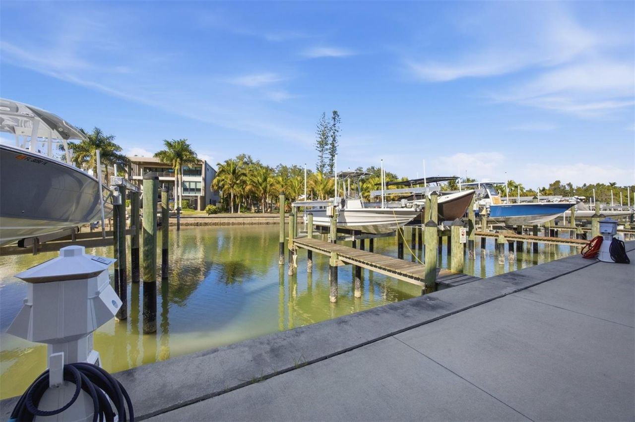 1703 N Tamiami Trail, Unit B507, Sarasota, FL 34234 Photo