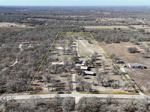 470 Lyon Road, Seguin, TX 78155