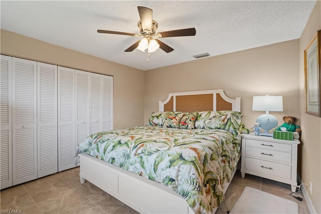 1011 S Town And River Dr, Fort Myers, FL 33919 Photo
