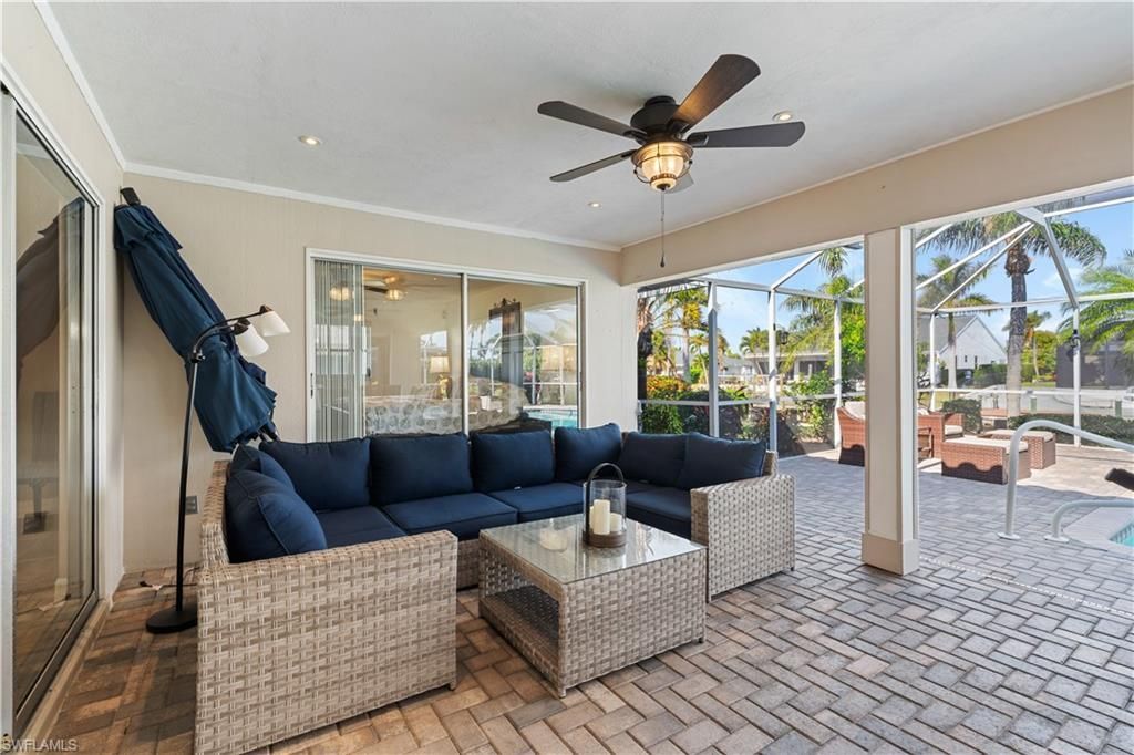 1011 S Town And River Dr, Fort Myers, FL 33919 Photo