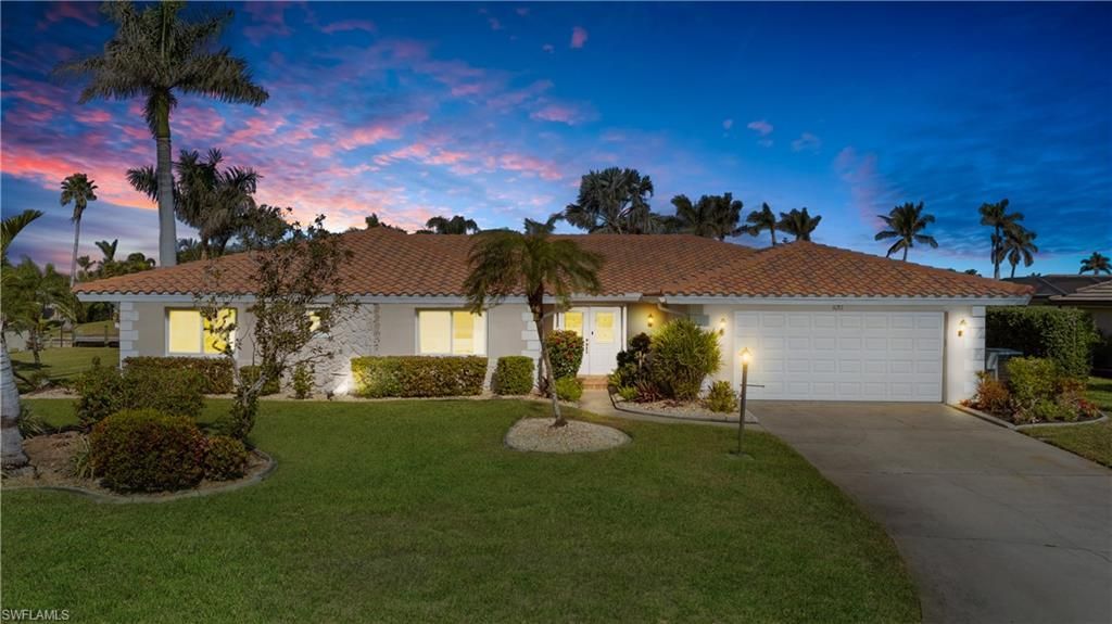 1011 S Town And River Dr, Fort Myers, FL 33919 Photo