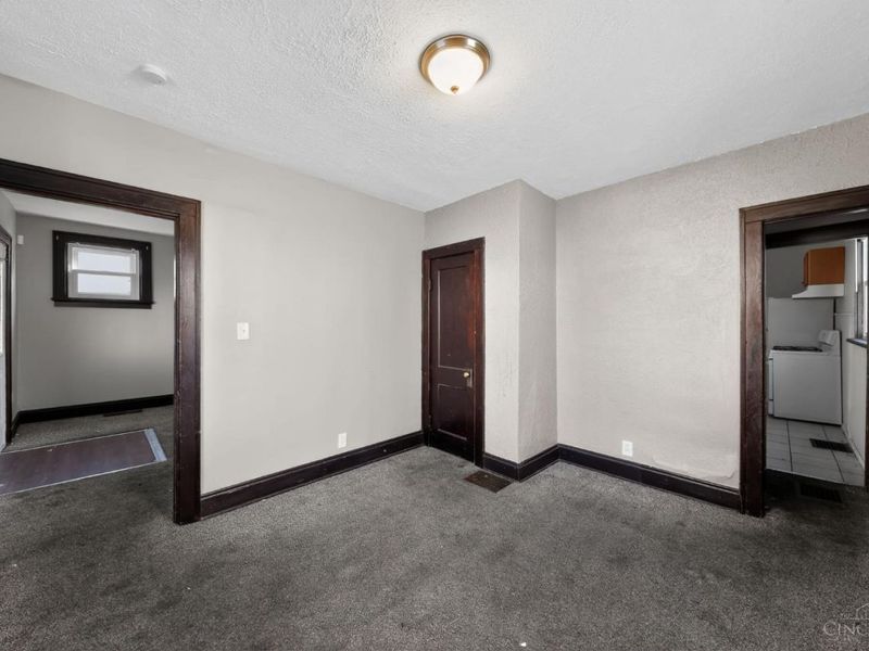 547 Flatt Terrace, Cincinnati, OH 45232 Photo 20