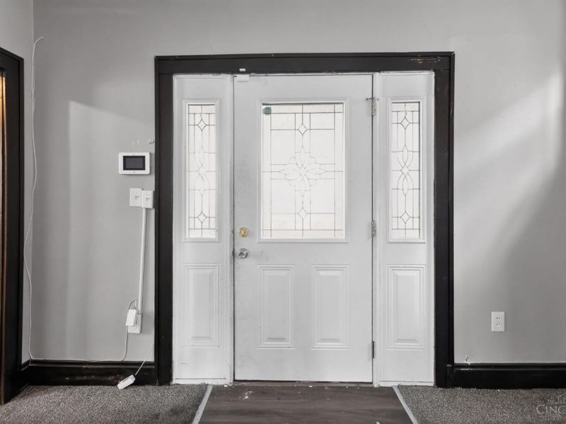 547 Flatt Terrace, Cincinnati, OH 45232 Photo 5