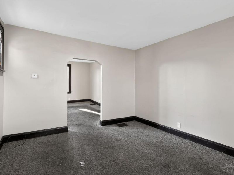 547 Flatt Terrace, Cincinnati, OH 45232 Photo 7