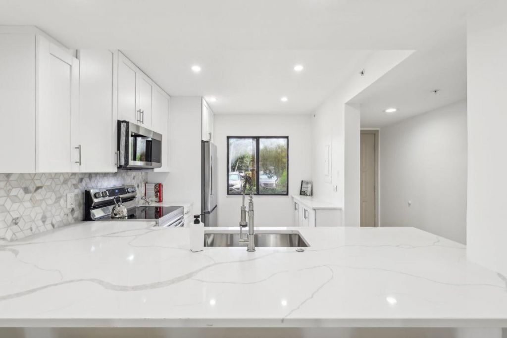 1601 Marina Isle Way, Unit 101, Jupiter, FL 33477 Photo