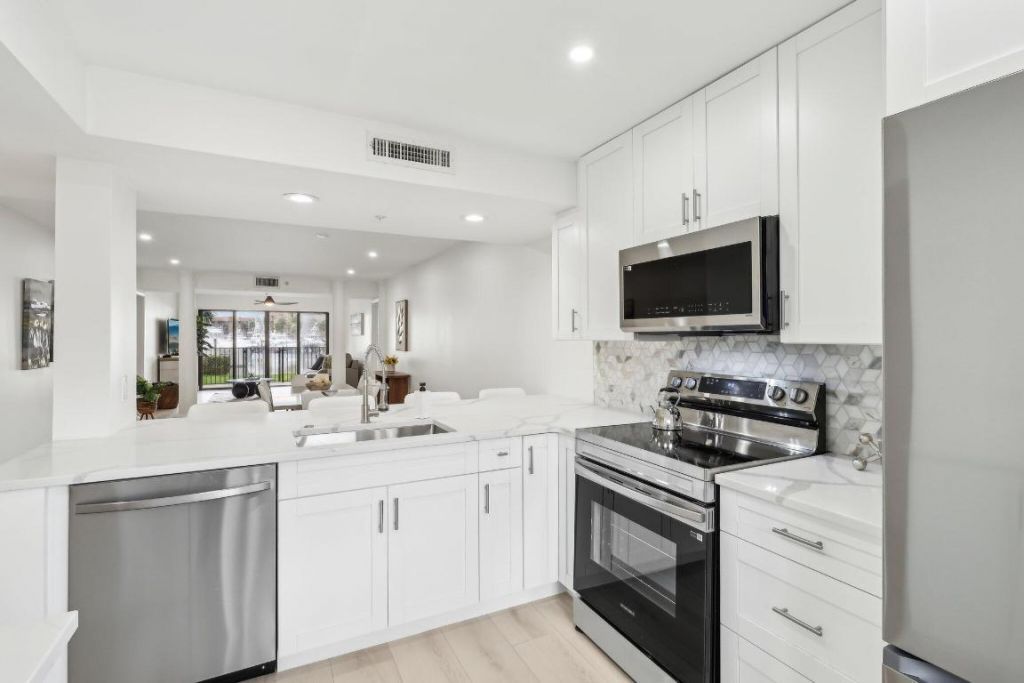 1601 Marina Isle Way, Unit 101, Jupiter, FL 33477 Photo