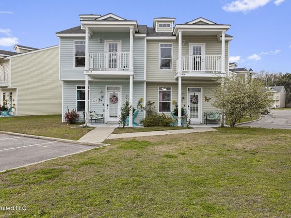 1181 Century Oaks Drive, Gulfport, MS 39507