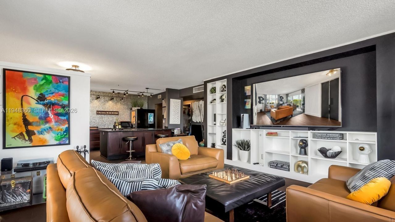 3800 Hillcrest Dr , Unit 401, Hollywood, FL 33021 Photo