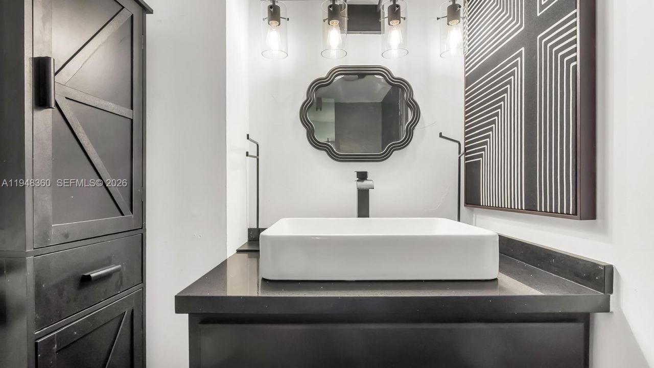 3800 Hillcrest Dr , Unit 401, Hollywood, FL 33021 Photo