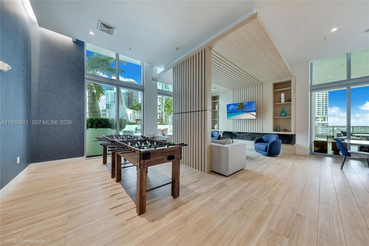 90 SW 3rd St , Unit 3109, Miami, FL 33130 Photo