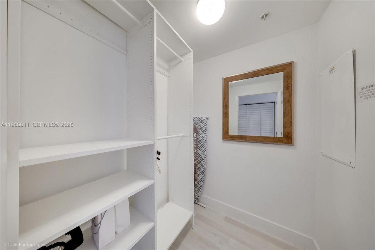 90 SW 3rd St, Unit 3109, Miami, FL 33130 Photo