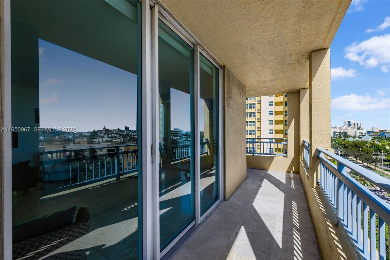 90 Alton Rd , Unit 811, Miami Beach, FL 33139 Photo