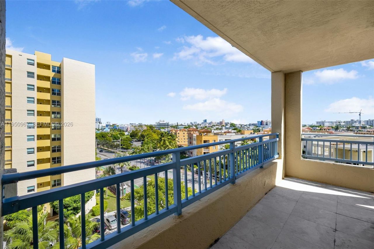 90 Alton Rd , Unit 811, Miami Beach, FL 33139 Photo