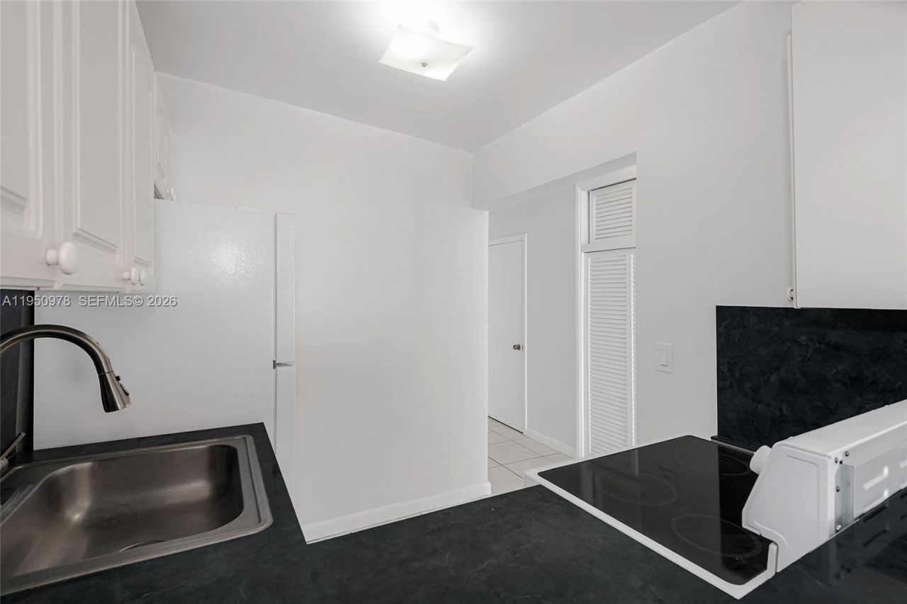 1441 Lincoln Rd, Unit 411, Miami Beach, FL 33139 Photo