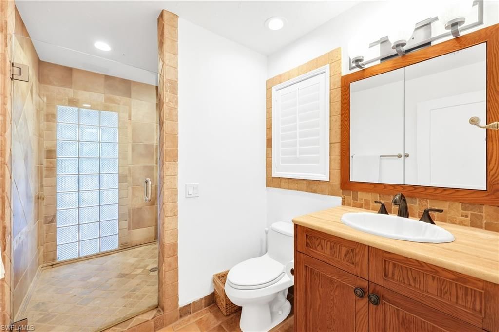 4870 Whispering Pine Way, Naples, FL 34103 Photo