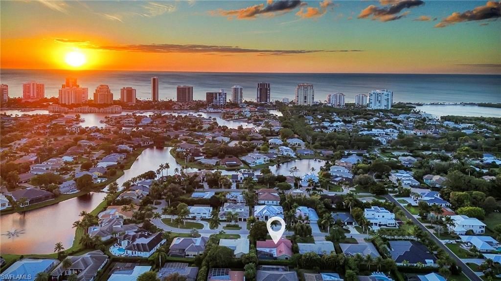 4870 Whispering Pine Way, Naples, FL 34103 Photo