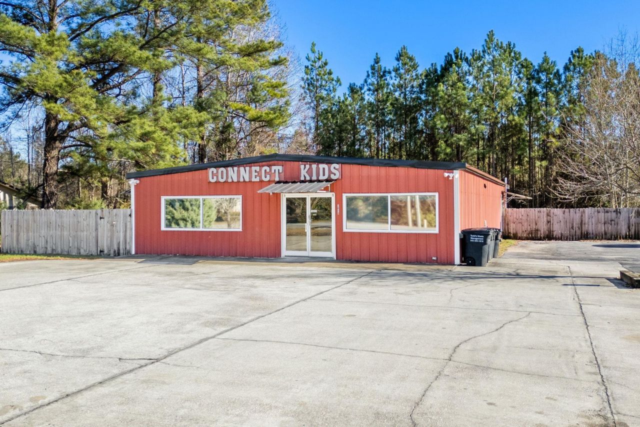 3080 Highway 905 Photo 1