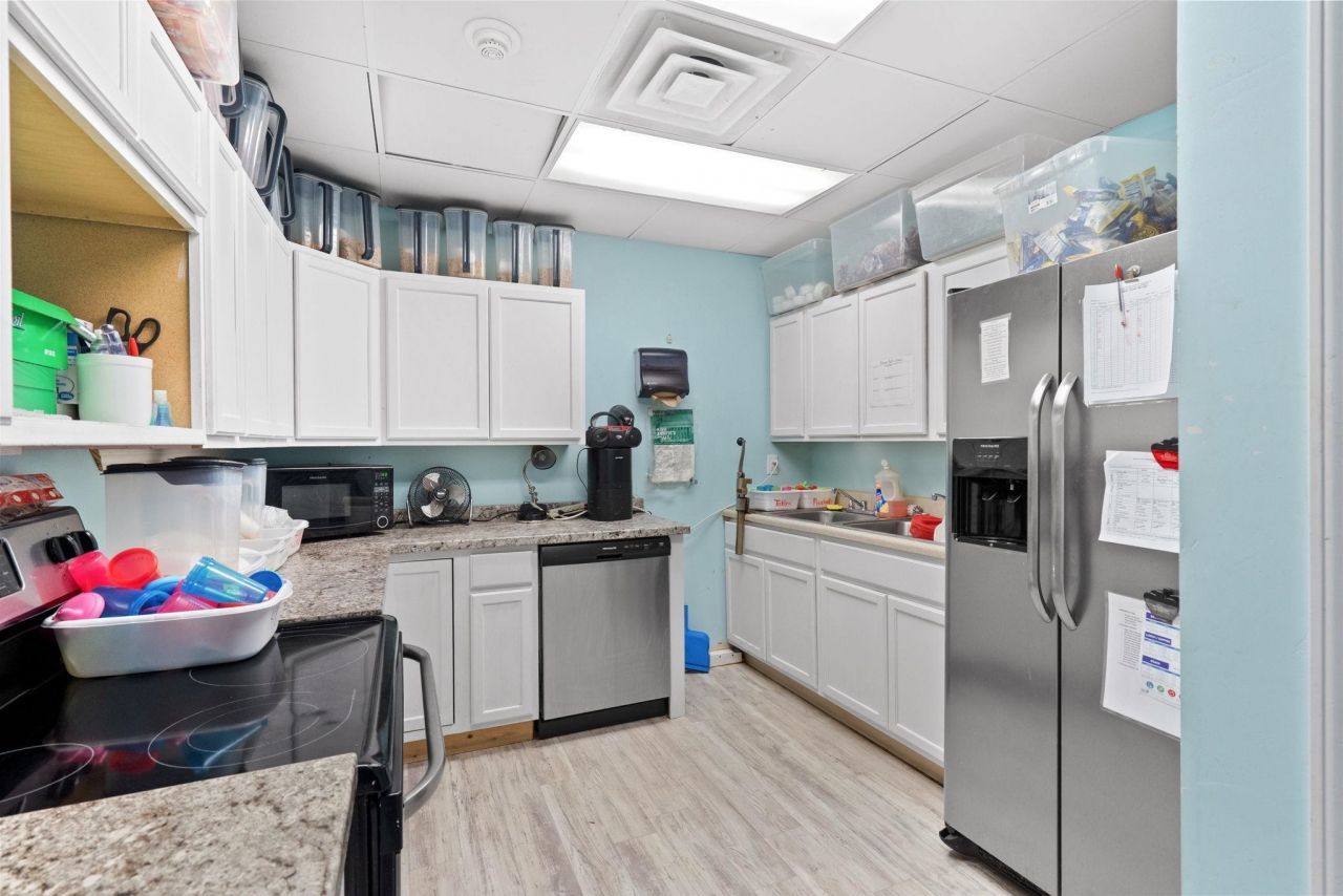 3080 Highway 905 Photo 20