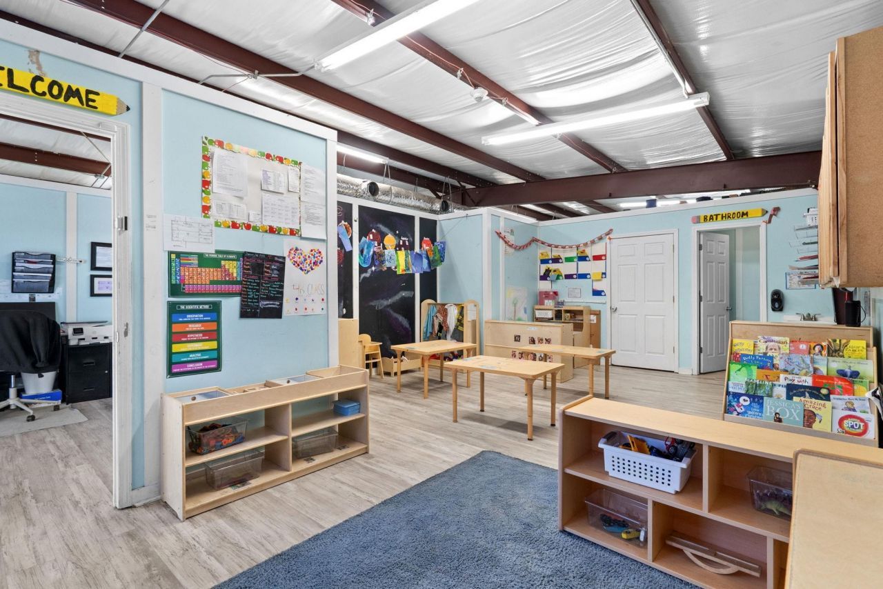 3080 Highway 905 Photo 5